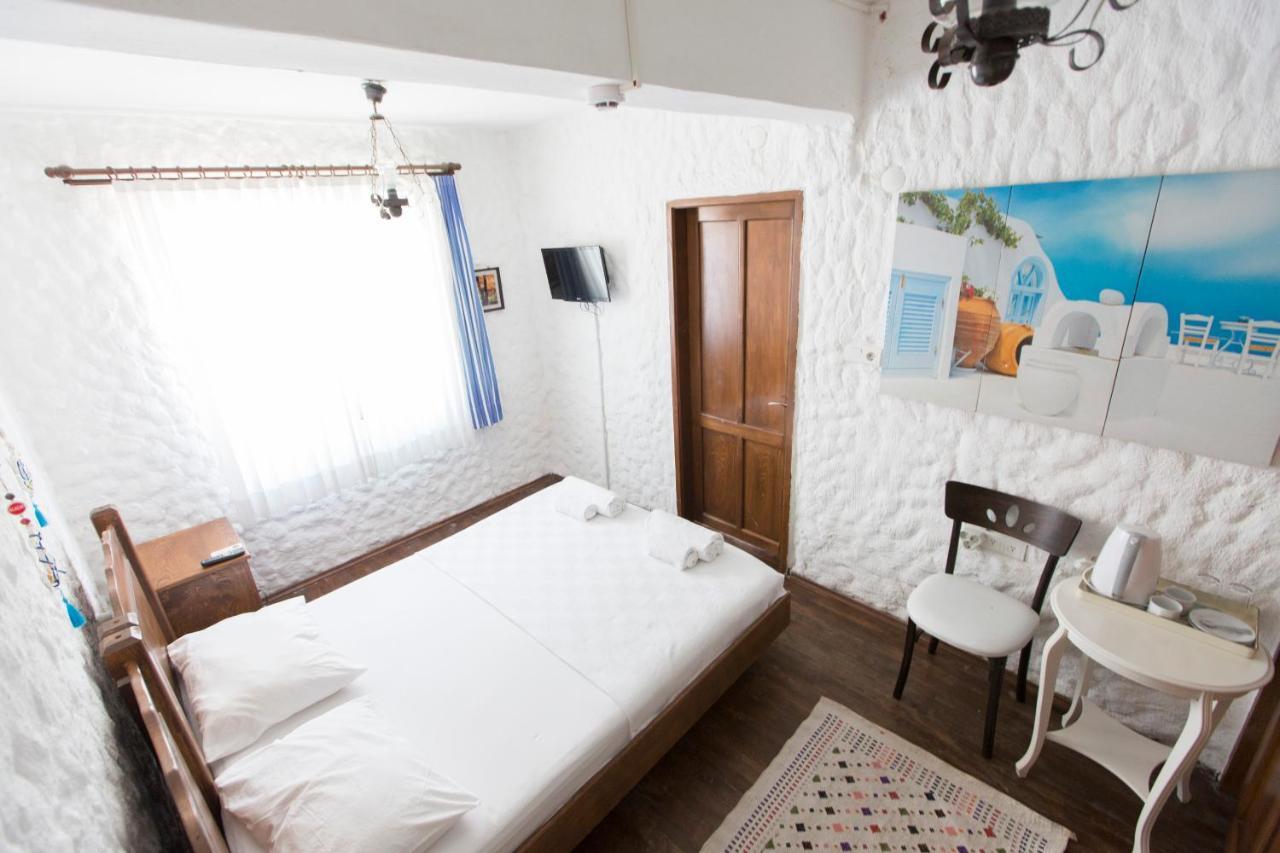 Ala Baykus Bed and Breakfast Alaçatı Buitenkant foto